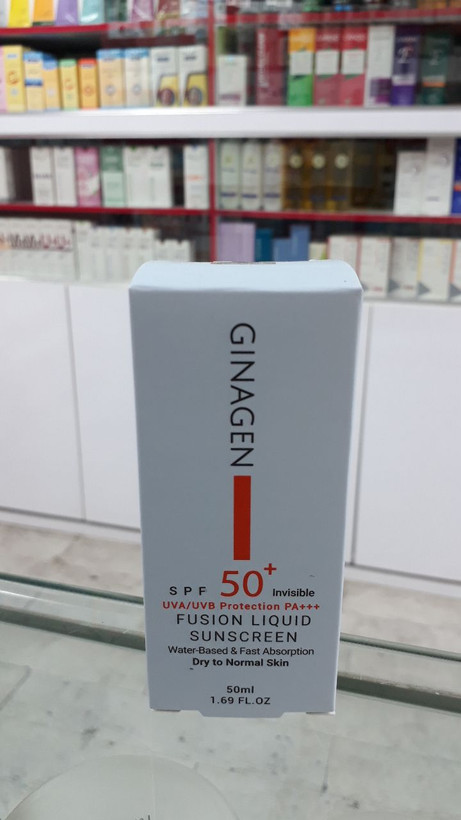 کرم ضد آفتاب بی رنگ SPF 50 ژیناژن مناسب پوست خشک و نرمال